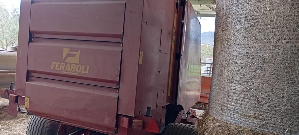 Enfardadeira Feraboli