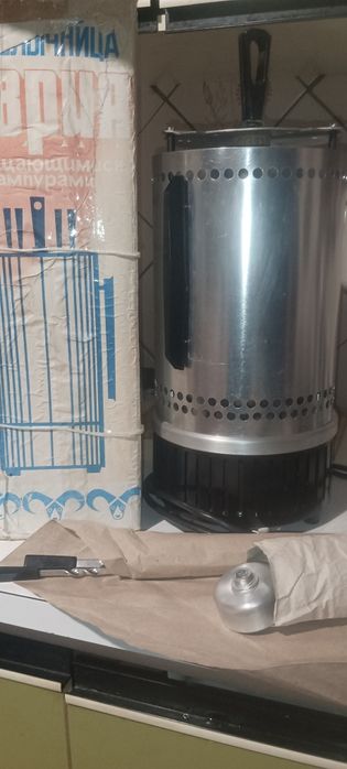 Электрошашлычница