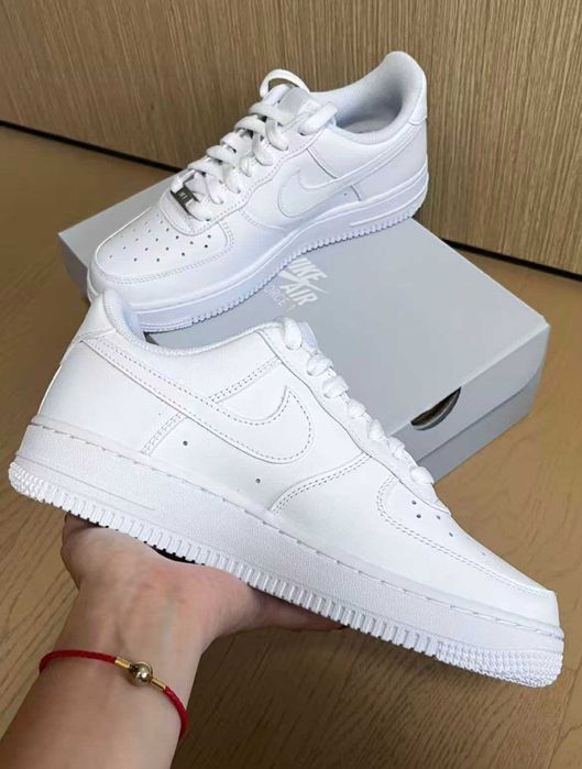 Nike_Air_Force_1_Low_'07_White R.42