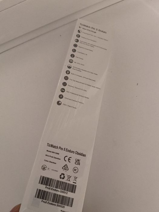 смарт годинник TicWatch Pro 5 Enduro — нові, Sapphire Glass, Wear OS