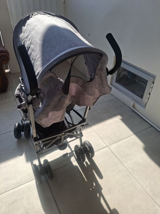 Carrinha de passeio zippy