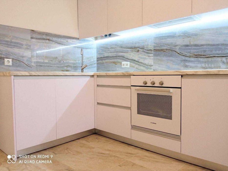 Продам 2-х комн. квартиру в клубном доме (с авторским дизайном)