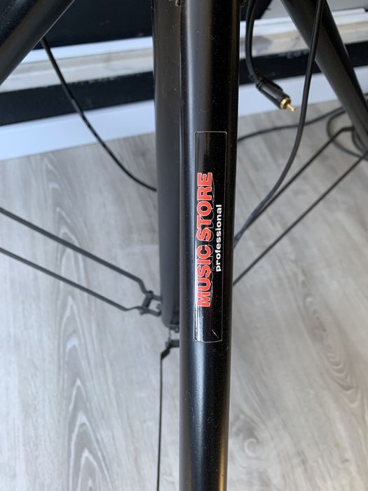 Vertical Column Support64332162693761123