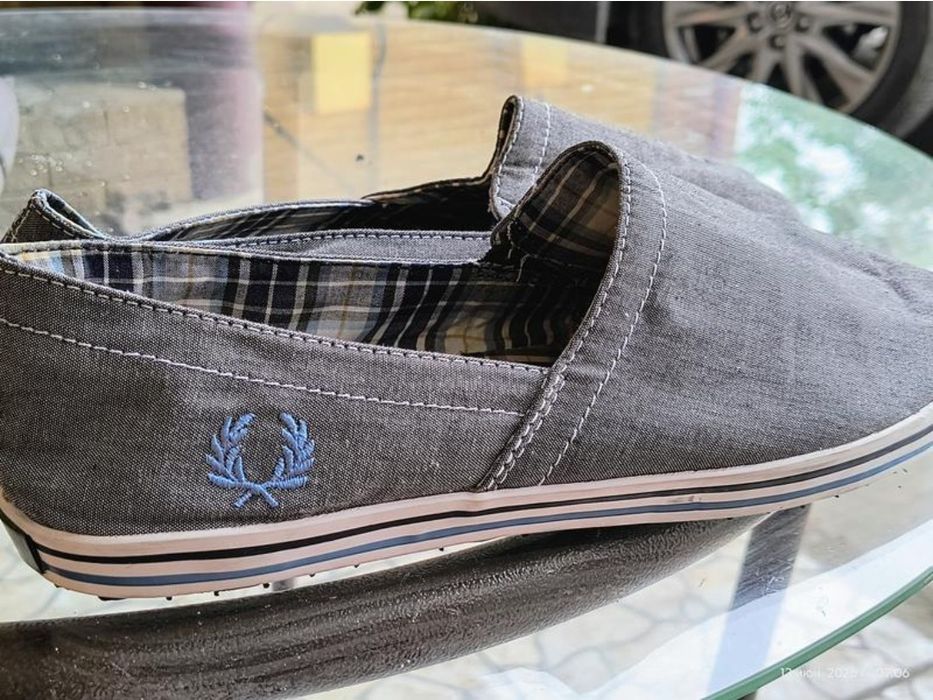Чоловічі сліпони Fred Perry B9015 сірі EUR 43 / UK 9 / US 10