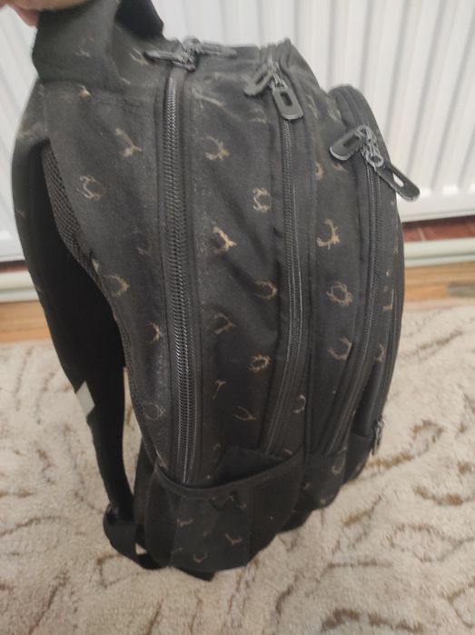 Продам шкільний рюкзак