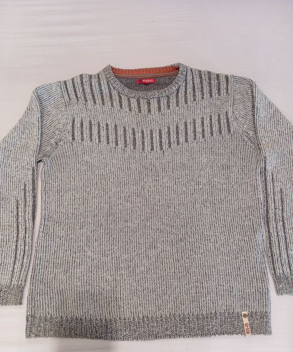 Zimowy sweter męski RESERVED r.L.   W.L.L.