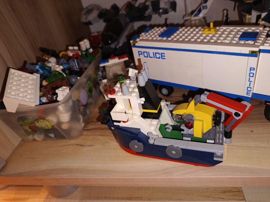 Klocki LEGO, zestawy LEGO, różnego rodzaju + instrukcje