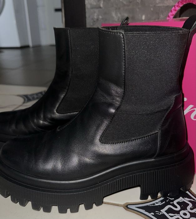 Челсі чорні демі