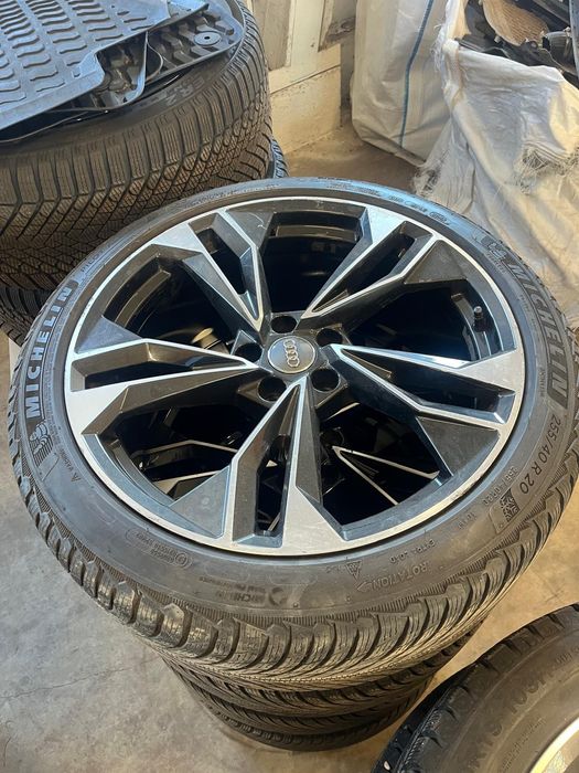 Oryginalne Koła zima Audi A6 S6 A4 A5 Q3  S-line 255/40R20 Michelin 21r.