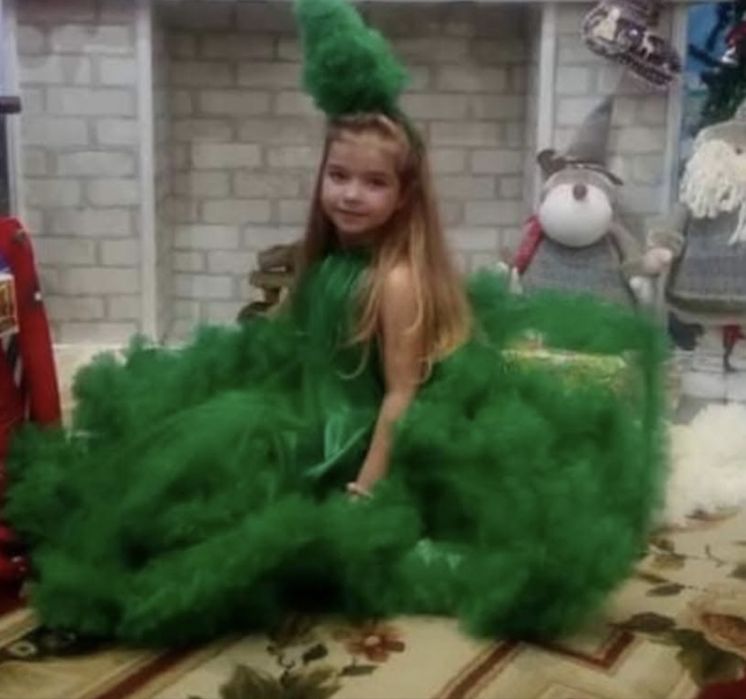 Ялинка, карнавальний костюм