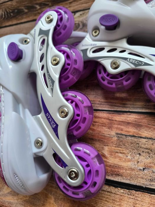 Rolki dla dziewczynki, regulowane ze świecącymi kołami