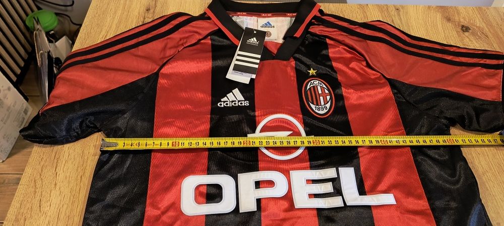 Sprzedam nową koszulkę AC Milan