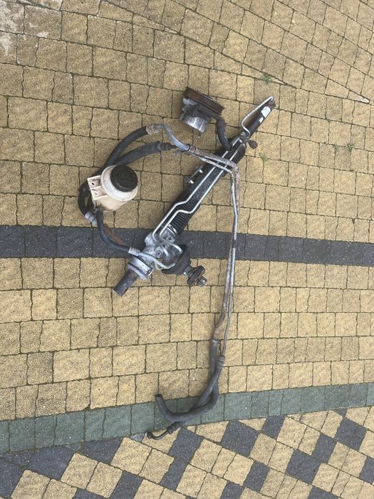 Рульова рейка в зборі