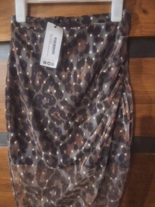 Spódnica Boohoo rozm.XS/S,nowa,stan idealny.