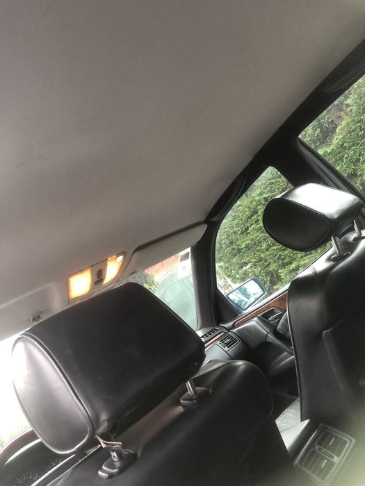 Mercedes em perfeito estado ano 1997 com 790 mil km