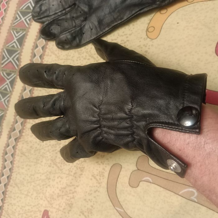 Кожаные авто перчатки б/у