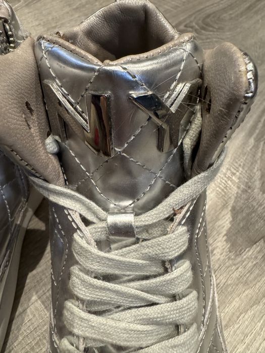 DKNY tenis Bota Metalizado Novos mulher