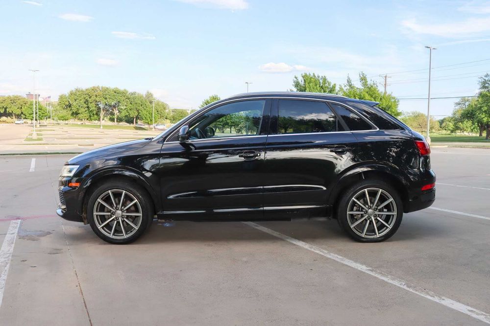 Audi Q3      2018