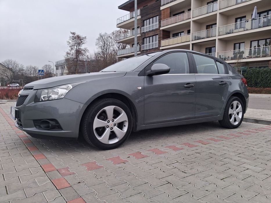 Chevrolet cruze 2011r 1.8benz sprowadzony zarejestrowany w Polsce