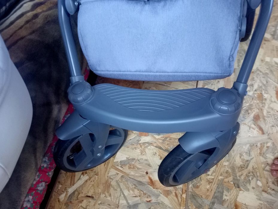 Продам польскую коляску трансформер