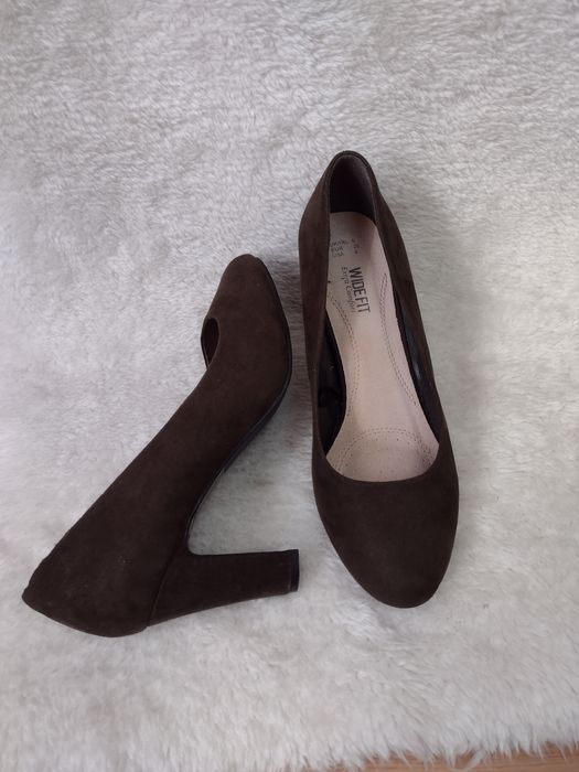 Buty na obcasie damskie 39