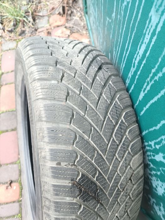 Резина зима 205/55/16 Continental