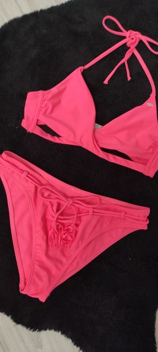 Piękny żywy neonowy strój kąpielowy dwuczęściowy kostium bikini