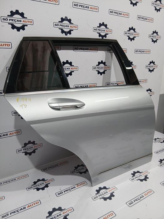 PORTA TRASEIRA DIREITA CINZA MERCEDES C220 TOURING W204 2.1CDI ANO: 20