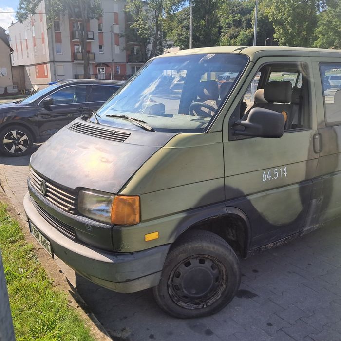 Volkswagen transporter t4 2.4