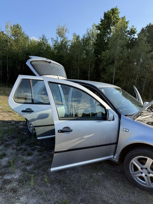 Продам машину Golf