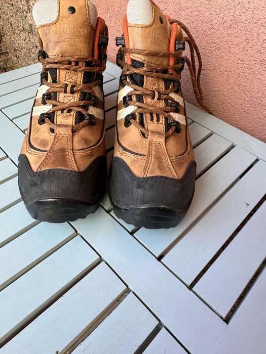 Гірські черевики blackstone