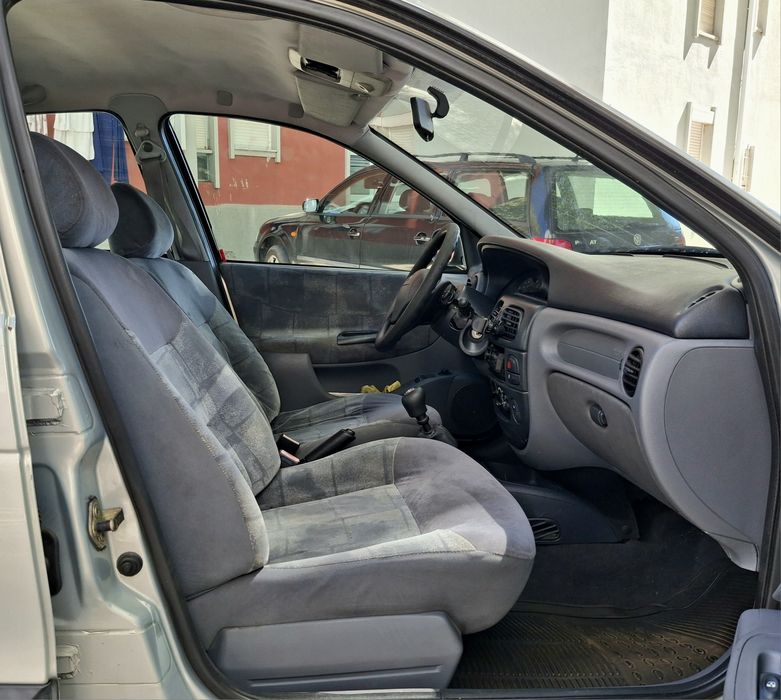 Renault Megane Classic 1.4i 16v Nacional