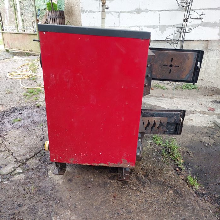 Продам котел на дрова