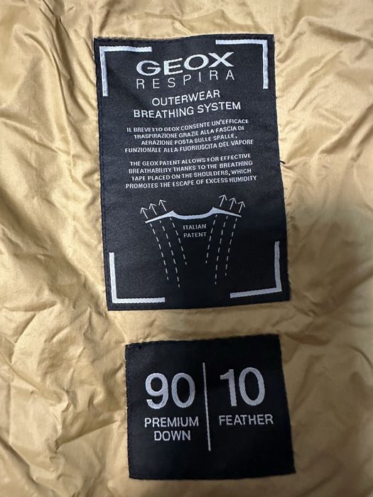Продам оригінал пуховик Geox