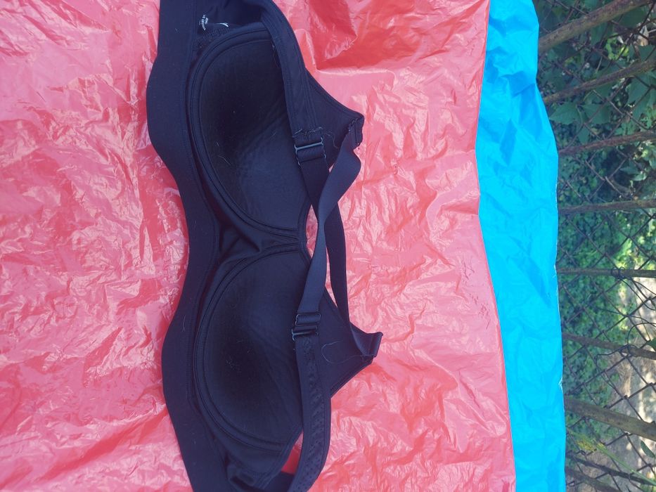Biustonosz sportowy czarny damski rozmiar L firma H&M