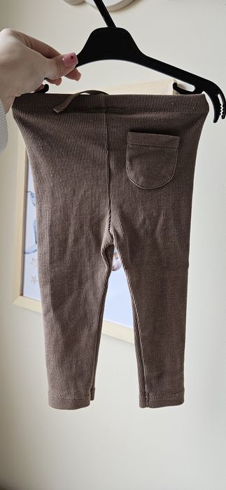 Brązowe legginsy zara 80