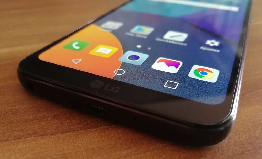 Smartphone LG Q6 3GB RAM