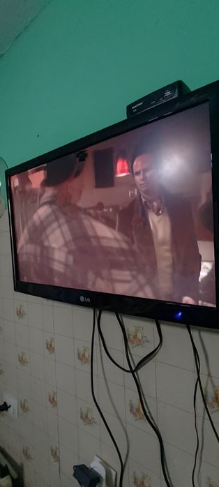 LG M2794DP  27" дюймів.продаж по місцю.