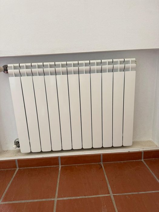 4 Radiadores Aquecimento Central — Pouco Usados