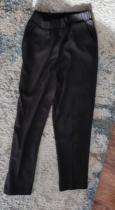 Zestaw Reserved 140-152 spodnie, golf