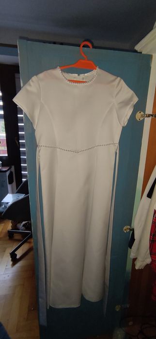 Alba , buty , wianek. Zestaw komunijny dla dziewczynki