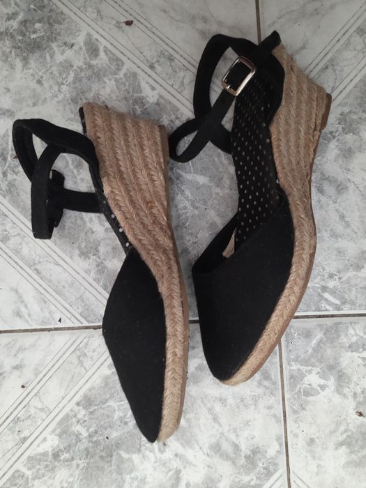 F&F czarne bawełniane espadryle na koturnie klinie 39