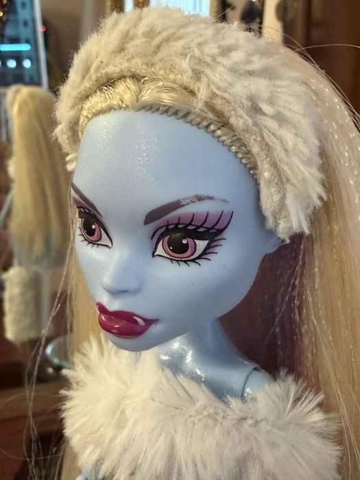 Monster high Еббі