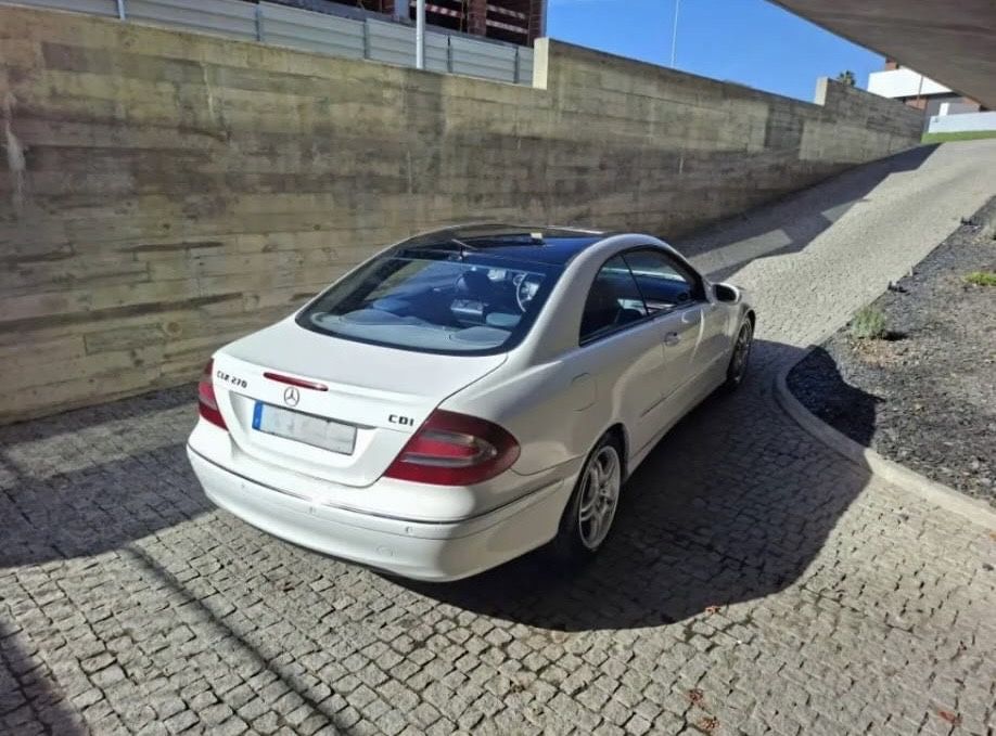 Mercedes-Benz CLK270