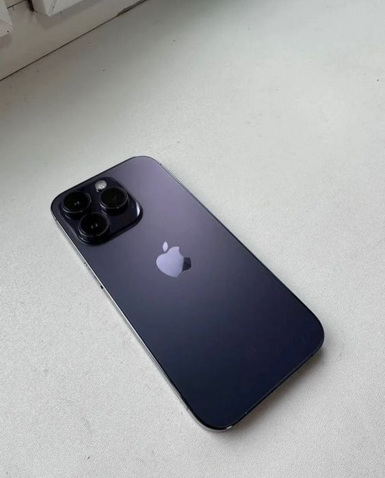 Продам iPhone 14 Pro 128