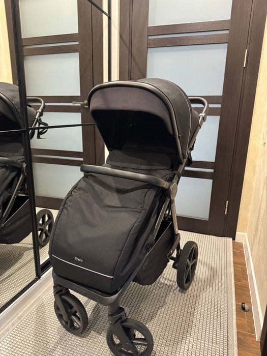 Carrello Bravo прогулочна коляска б/у з повним комплектом