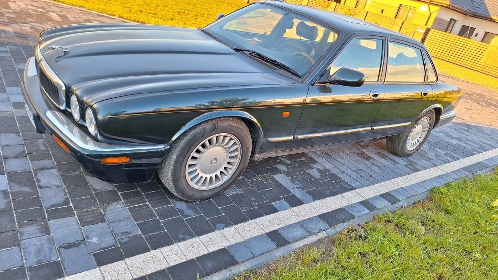 Jaguar xj.swietny stan