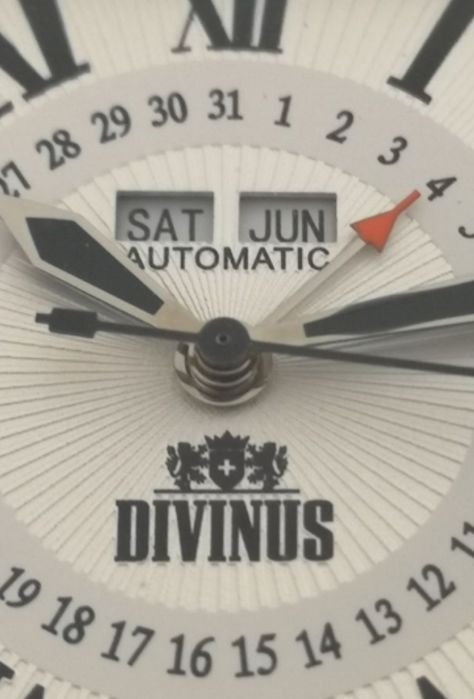 Divinus, aceito Omega Franck Muller IWC Tag Patek Breguet Swatch