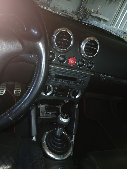 Sprzedam Audi tt Quatrro 1.8t 224km APX