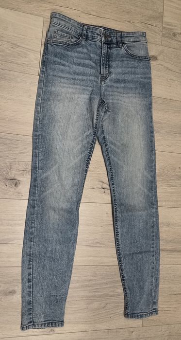 Damskie jeansy H&M. Rozmiar S